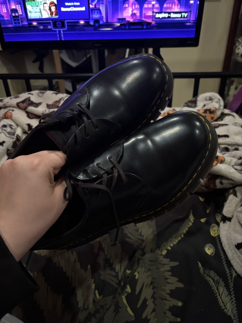 Dr martens Men's oxford platform Shoes with Yellow Stitch Detail